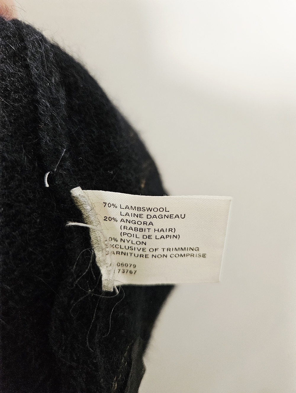 Vintage Magnolia Angora Wool Embellished Cardigan Size M Black Sweater Jewelled - Picture 4 of 4